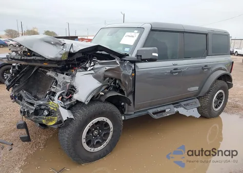 2023 Ford Bronco Badlands z USA, uszkodzony, nr VIN 1FMEE5DP1PLB66284